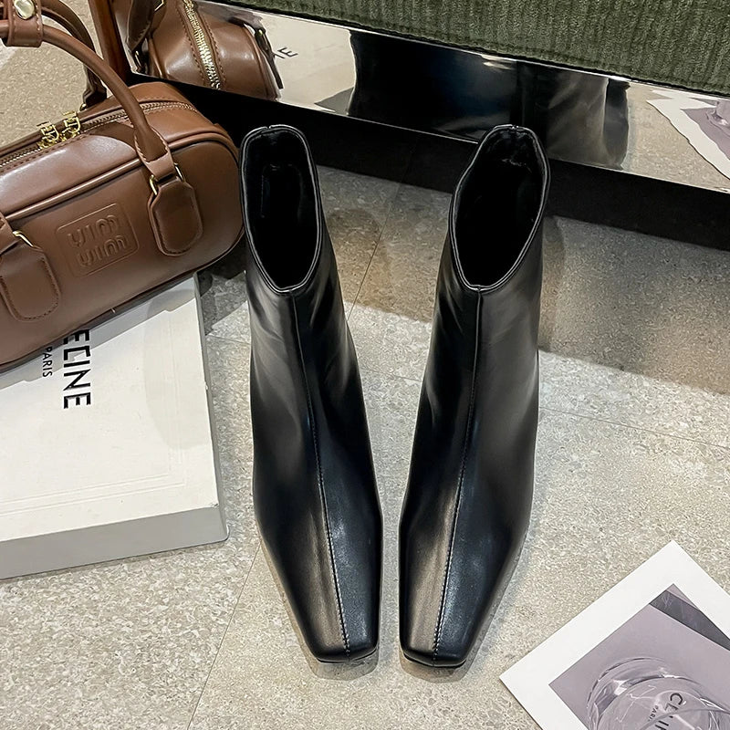 מגפי עקב יוקרתי