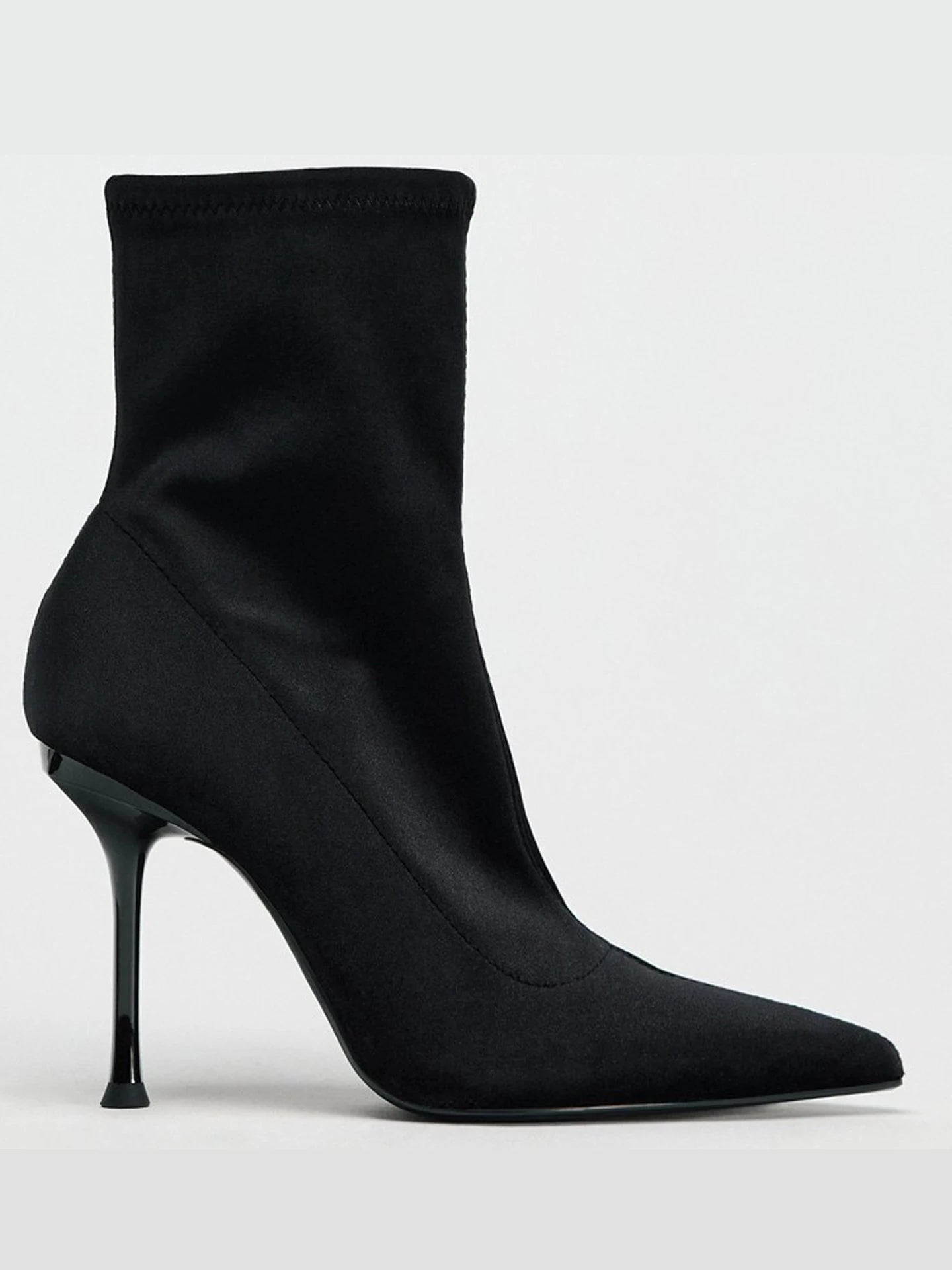 מגף עקב דק מיה