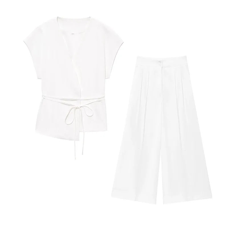 חליפה אמיליה